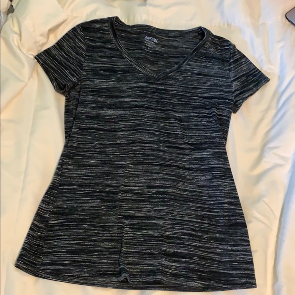 Simple gray marble V neck